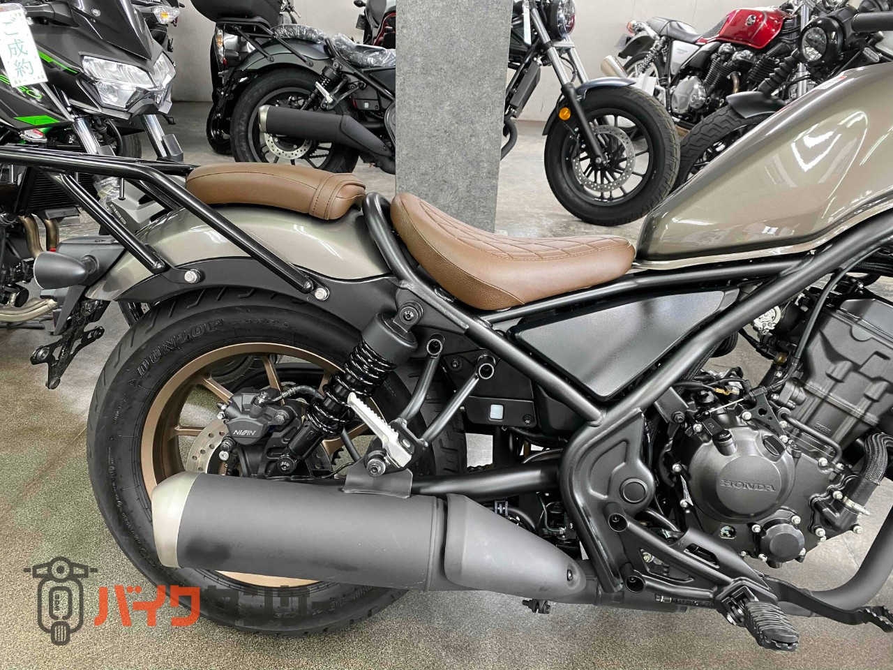 レブル250 SエディションMC49 純正シート　茶色 ホンダ レブル250 Sエディション 2024年モデル ワンオーナー ABS MC49