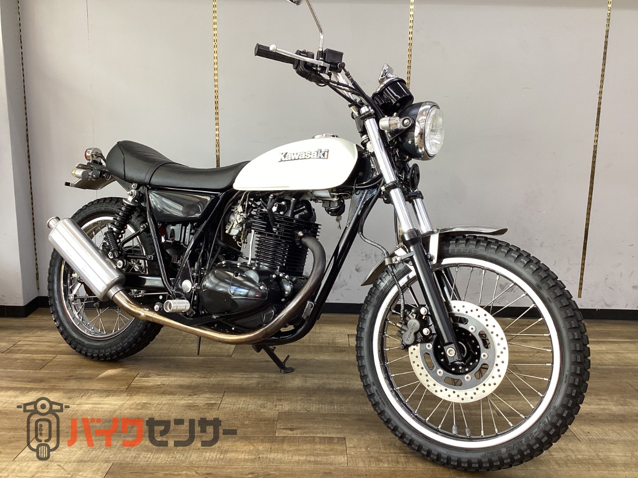 カワサキ 250TR マフラー ハンドル FRフェンダー ステップ テール