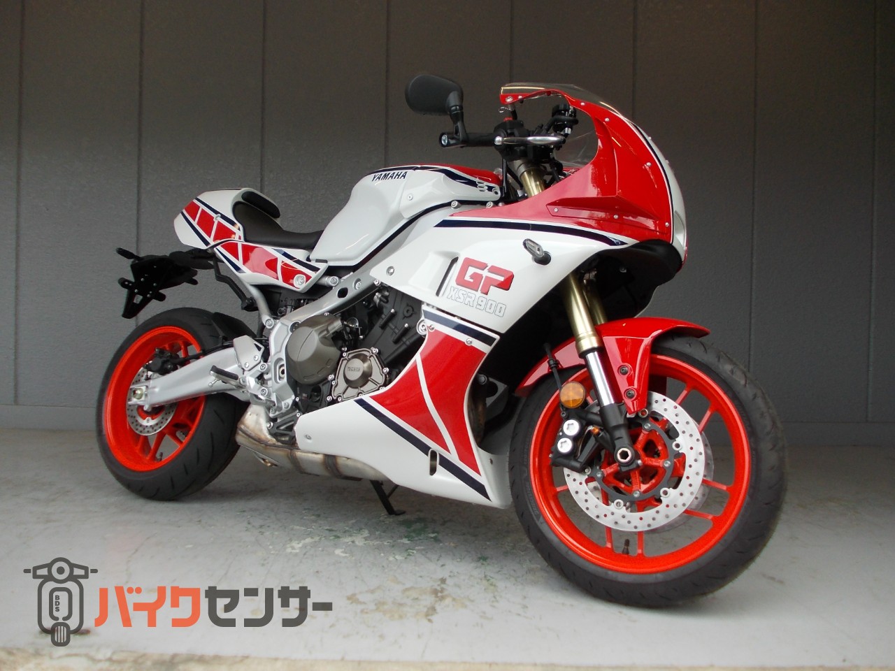 ヤマハ XSR900GP '80年代外装キット装着モデル B661882| BDSバイクセンサー