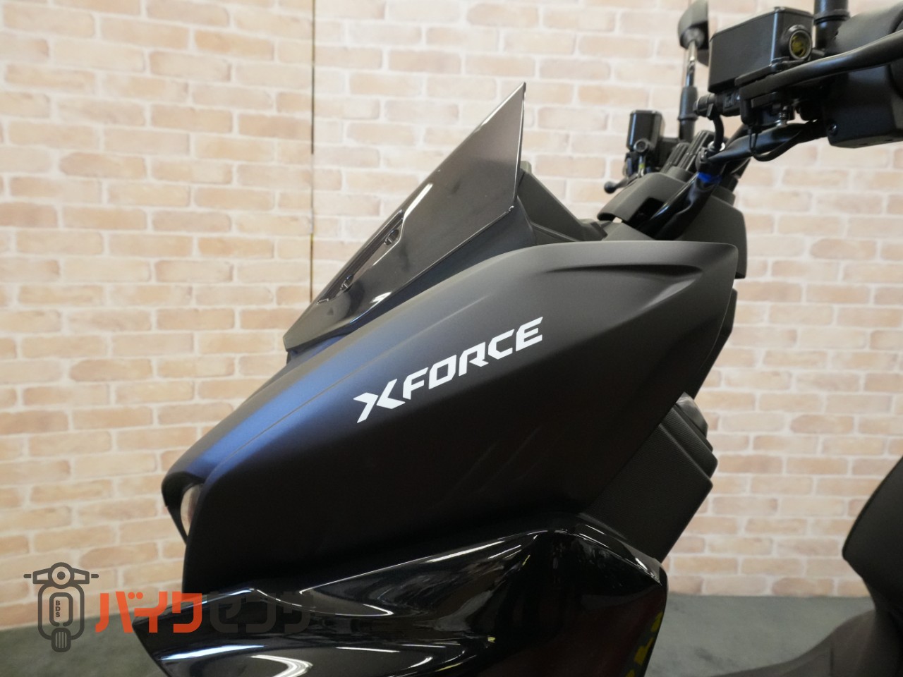 ヤマハ X FORCE ABS ブルーコアエンジン フラットフロアー USBポート