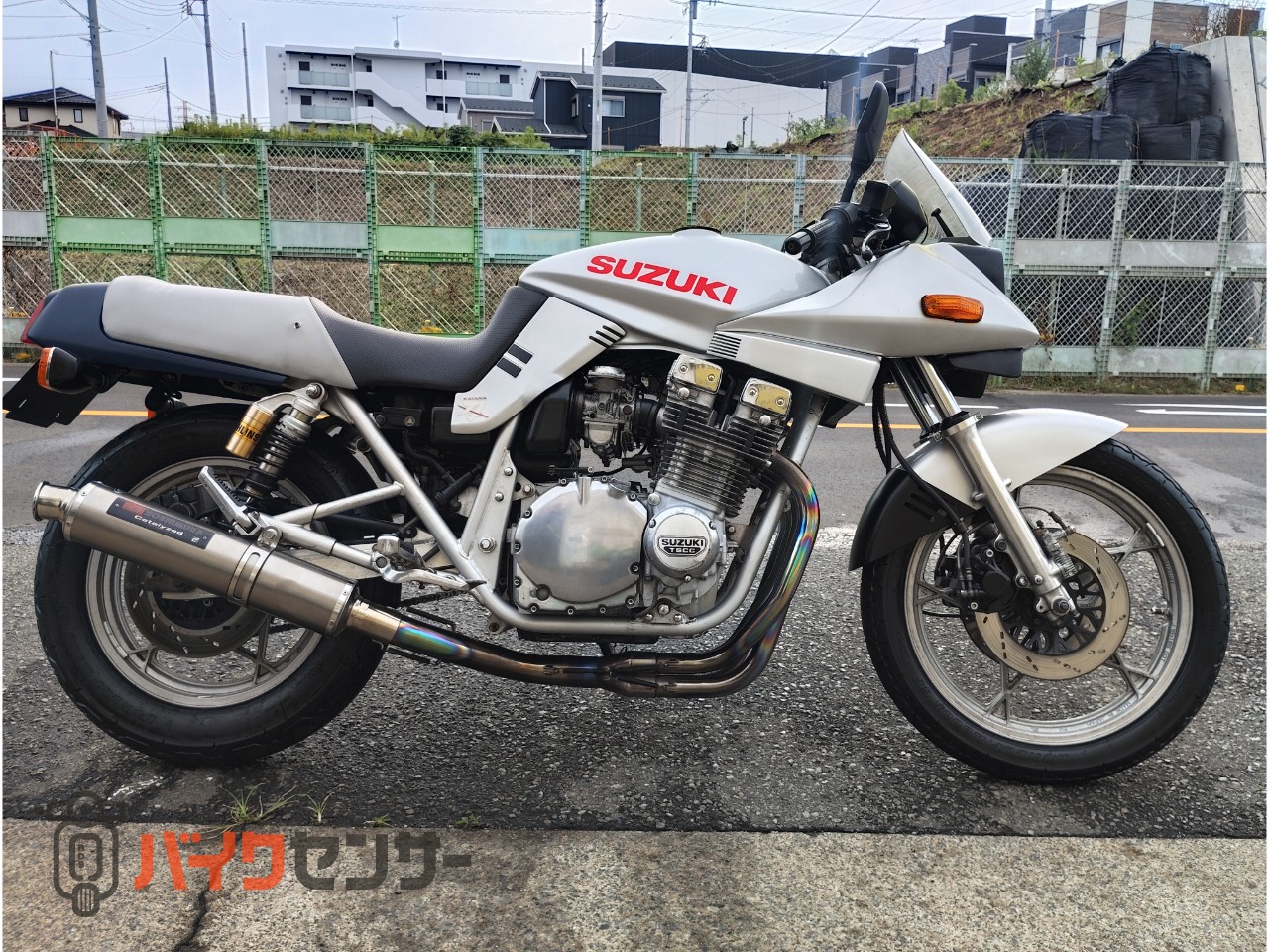 スズキ GSX1100S KATANA ヨシムラマフラー ETC オーリンズRサス 他 