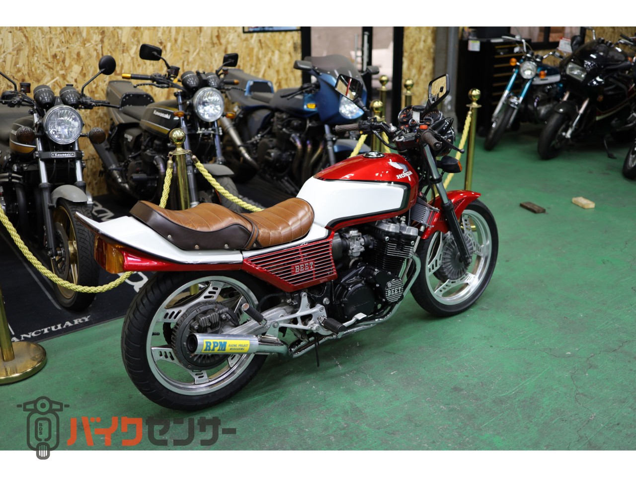 ホンダ ホンダ CBX400F 赤白2型仕様 カスタム多数 B662215