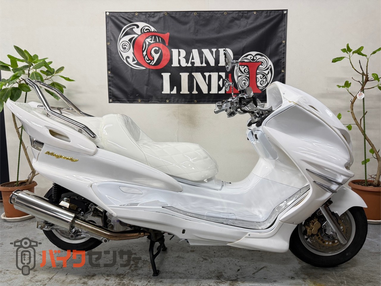 ヤマハ マジェスティ250C 2スピーカー、LEDヘッドライト、社外マフラー