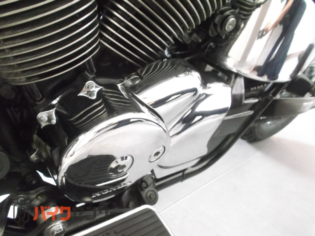 ホンダ シャドウ400 社外リヤフェンダーで少しスッキリしたイメージ