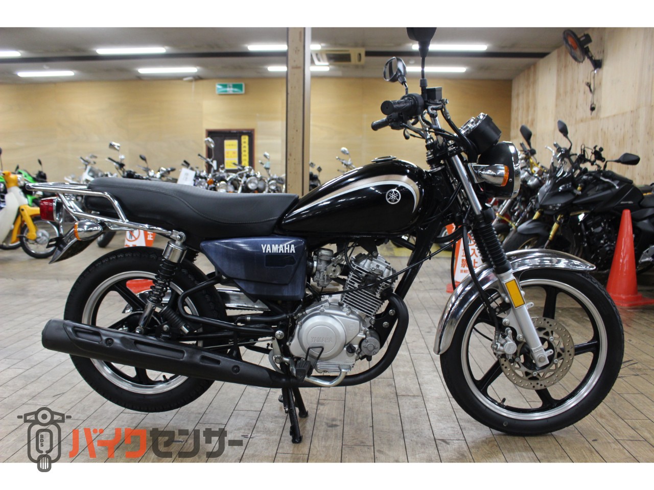 ヤマハ 大阪～整備済み YB125SP 走行少な目 ノーマル車両 前後タイヤ