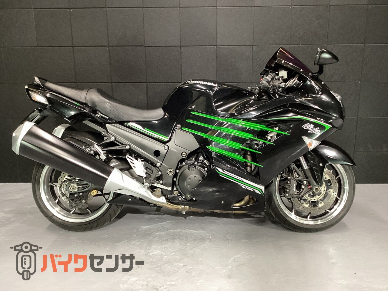 いち様 カワサキ ZX-14R 乗出し整備済・ETC・ストライカー製エンジン