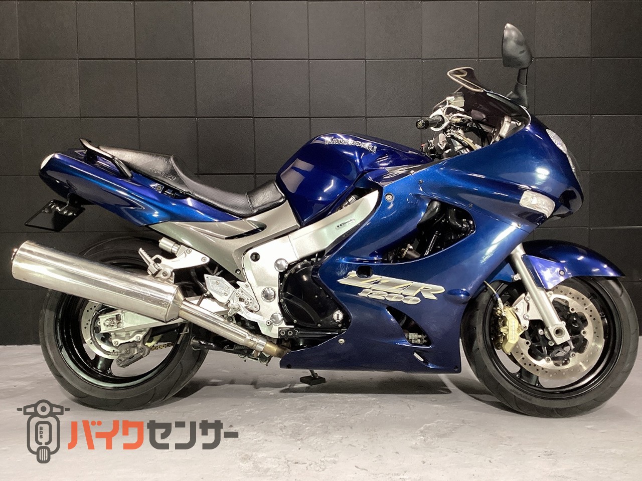 カワサキ ZZ-R1200 乗出整備済・車検残(R10年7月迄)・ETC・ブレンボ製