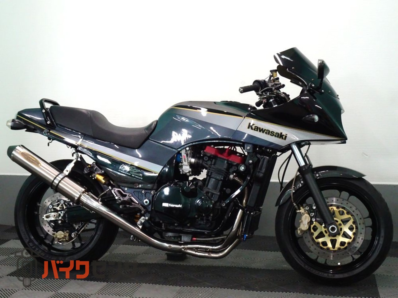 カワサキ GPZ900R 納得のカスタム内容！！まずは詳細を！！！ クイック