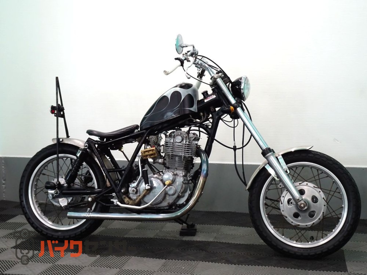 ヤマハ SR400 2型 1JR 本気のチョッパーカスタム ミッドハイ 