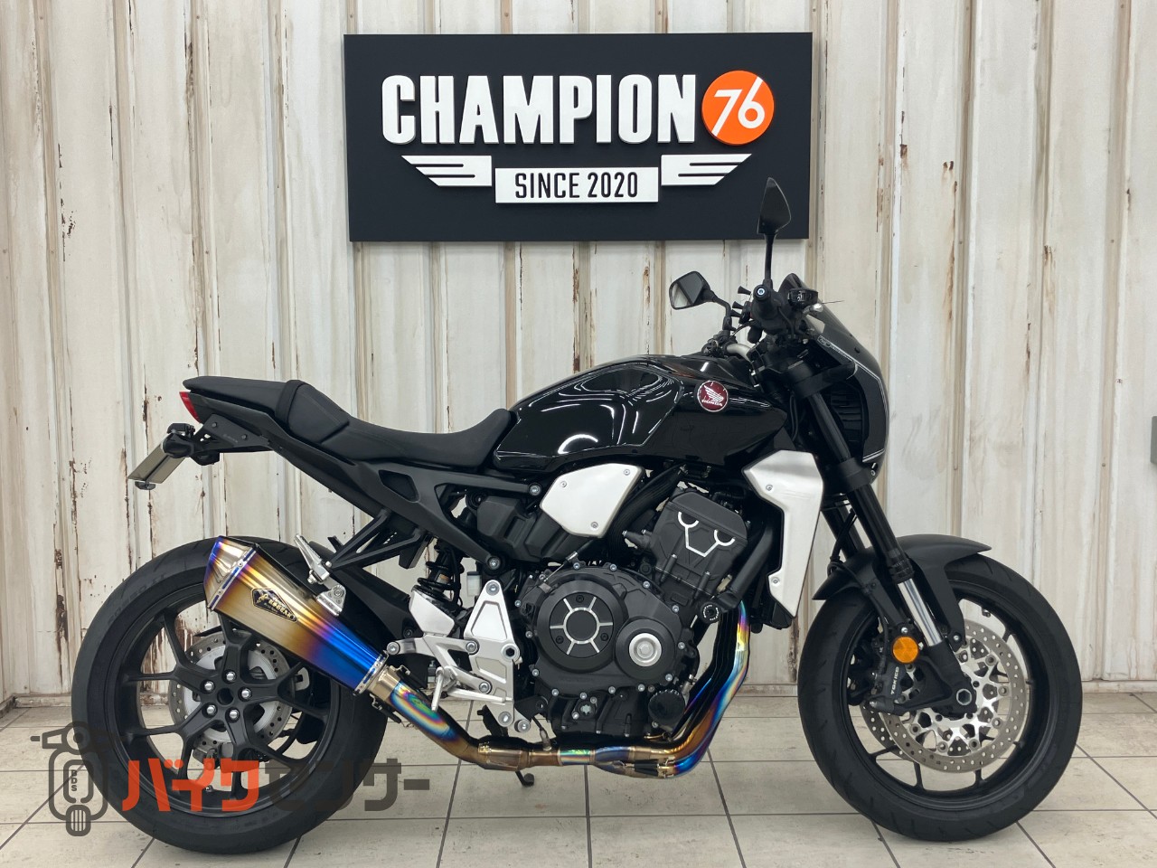 ホンダ CB1000R ワイバーンフルエキ プーチビキニカウル ベビー