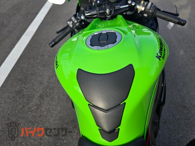 Ninja ZX-10R SPコネクトスマホホルダー USBポート ETC2.0