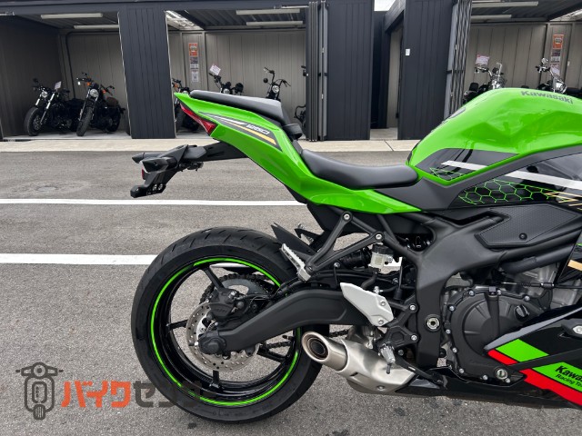 Ninja ZX-25R SE - KAWASAKI | CHAMPION 76 | チャンピオン 76