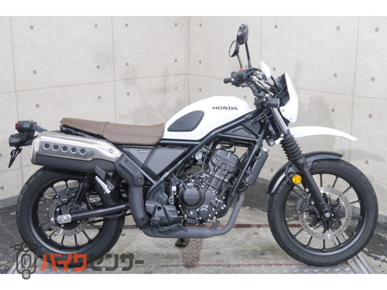 ホンダ CL250 MC57 アップフェンダー、リアサイドカバー、フラット