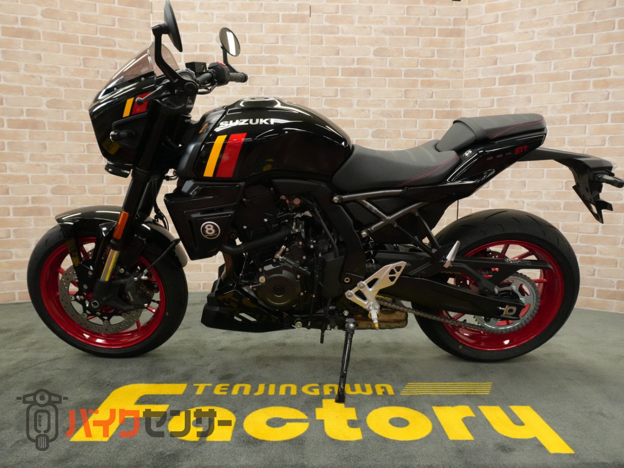 スズキGSX-8TT リチウムイオンバッテリー クイックシフター