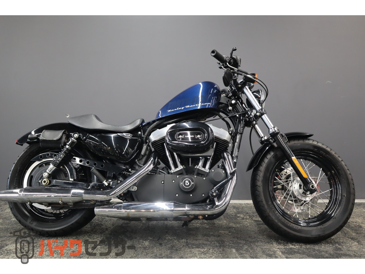ハーレーダビッドソン XL1200X フォーティエイト 2013モデル タンク