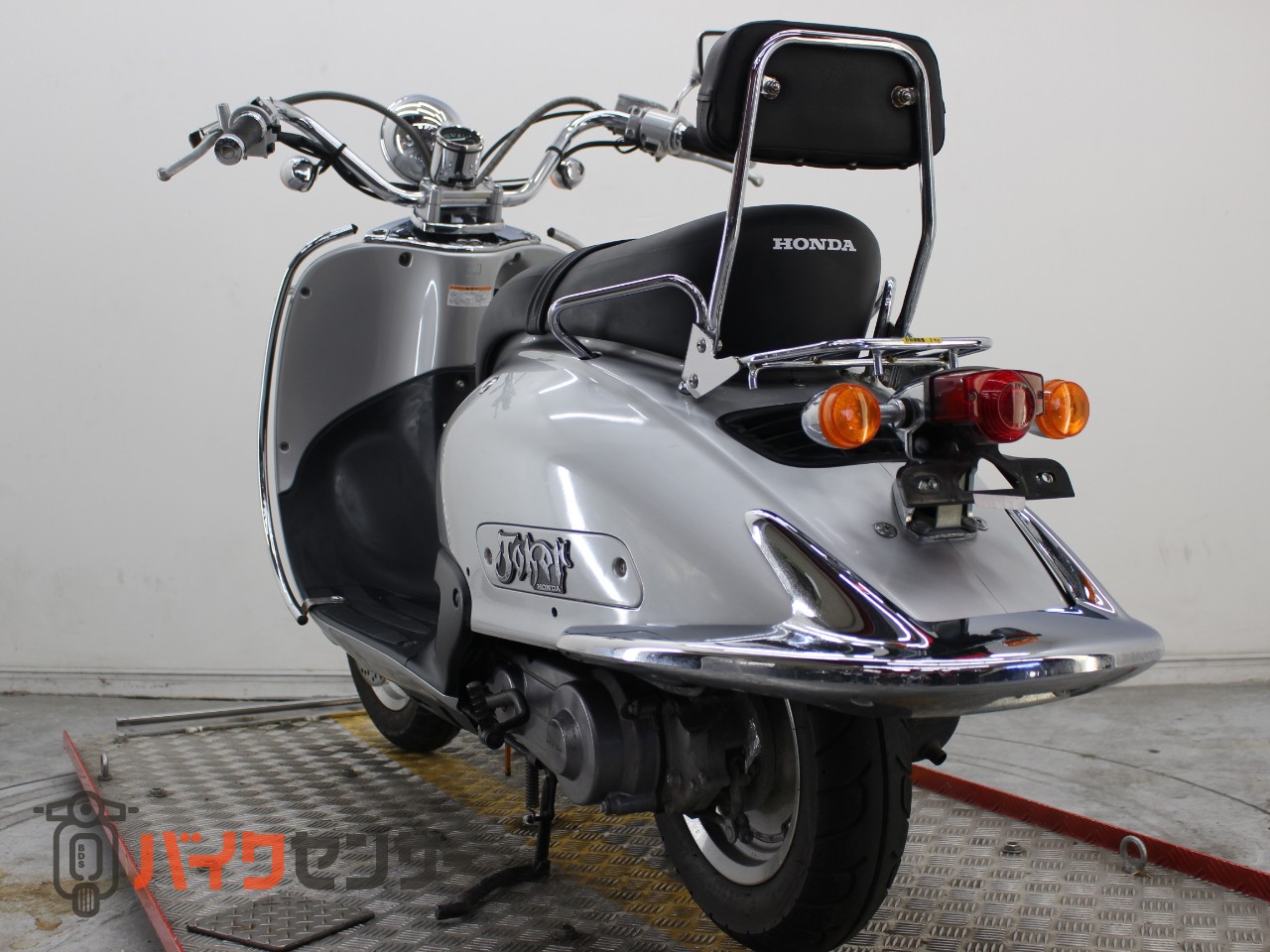 ホンダ ジョーカー50・リアキャリア・バックレスト付き B666656| BDS