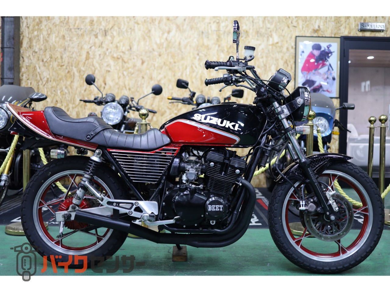 gsx400f/fs 外装セット　塗装ベース　beet スズキ スズキ GSX400FSインパルス 国内物 昭和57年8月登録