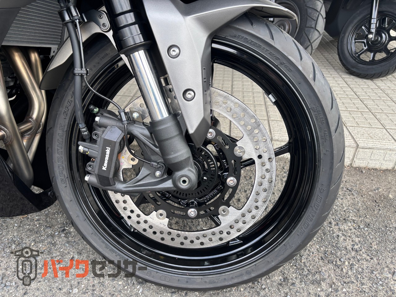 カワサキ Ninja ZX-25R SE 2026年モデル マットグレー 新車 B666883