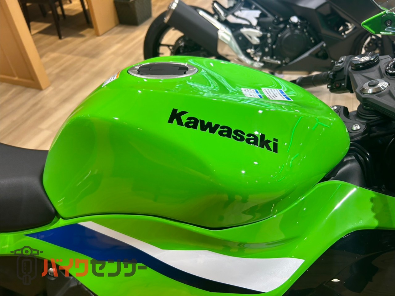 Kawasaki ニンジャZX-6R用フューエルタンク ライムグリーン Kawasaki ニンジャZX-6R用フューエルタンク ライムグリーン Kawasaki