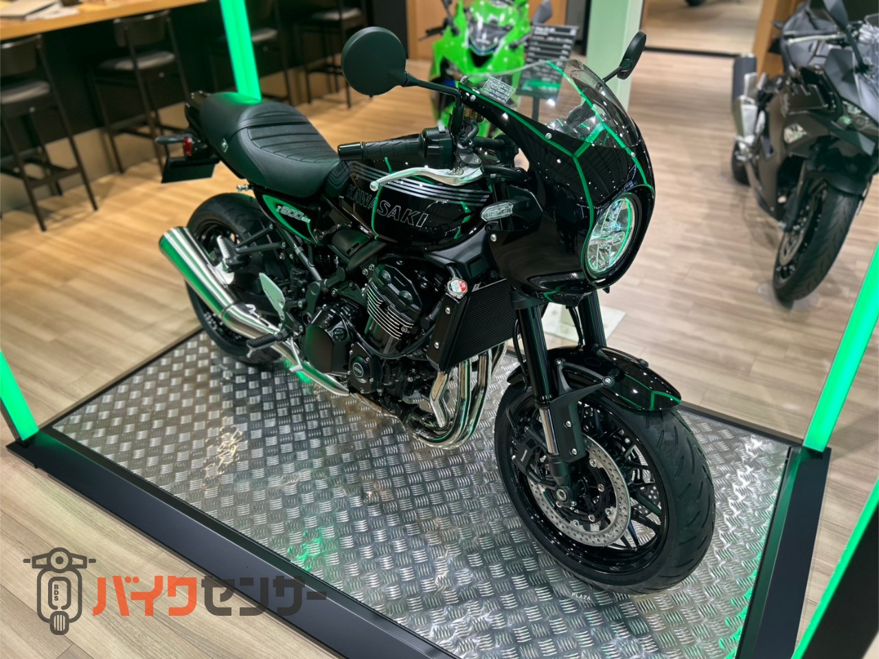 カワサキ Z900RSカフェ 2026年モデル エボニー ABS B666896| BDSバイク