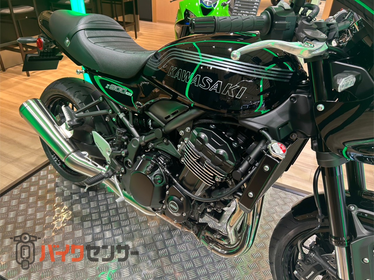 カワサキ Z900RSカフェ 2026年モデル エボニー ABS B666896| BDSバイク
