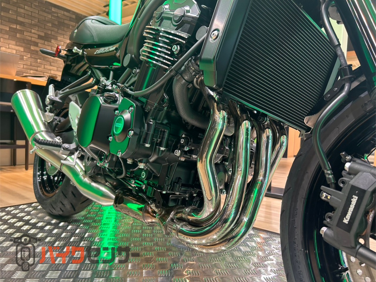カワサキ Z900RSカフェ 2026年モデル エボニー ABS B666896| BDSバイク