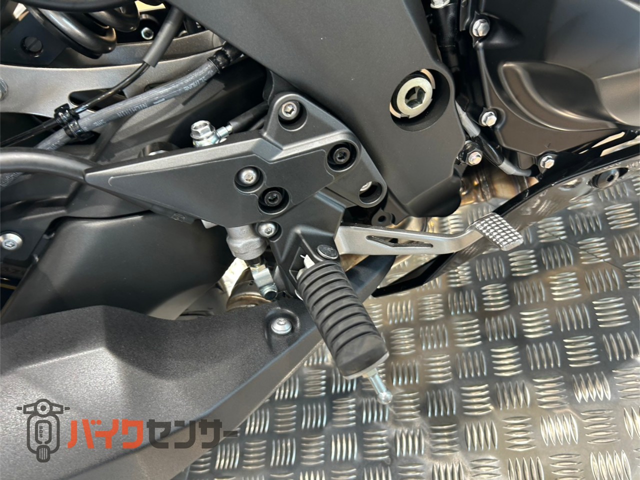 カワサキ Ninja1100SX 2026年モデル メタリックブリリアントゴールデン