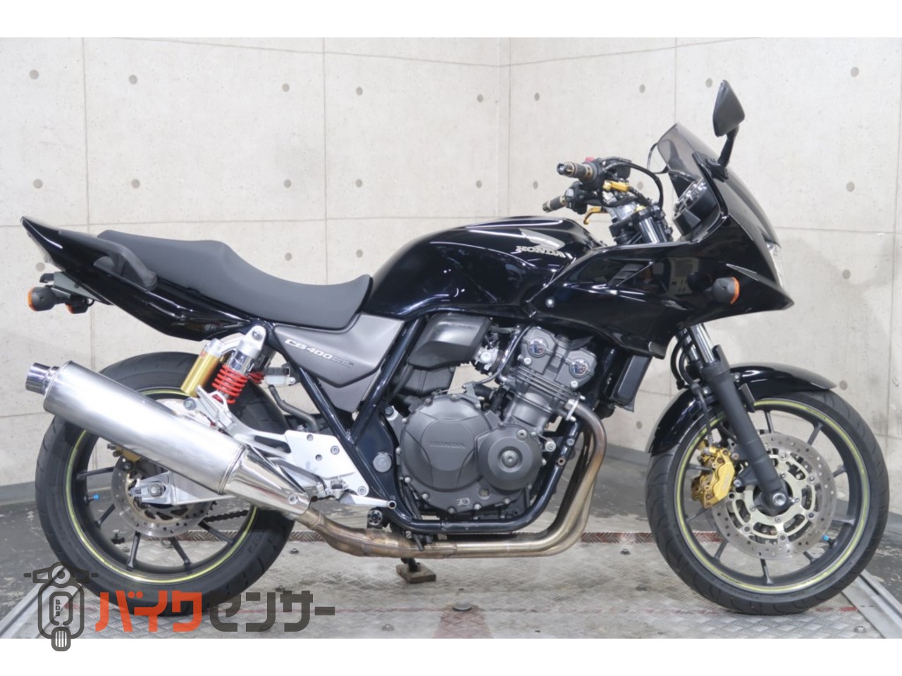 ホンダ CB400 SUPER ボルドール VTEC Revo NC42 フェンダーレス