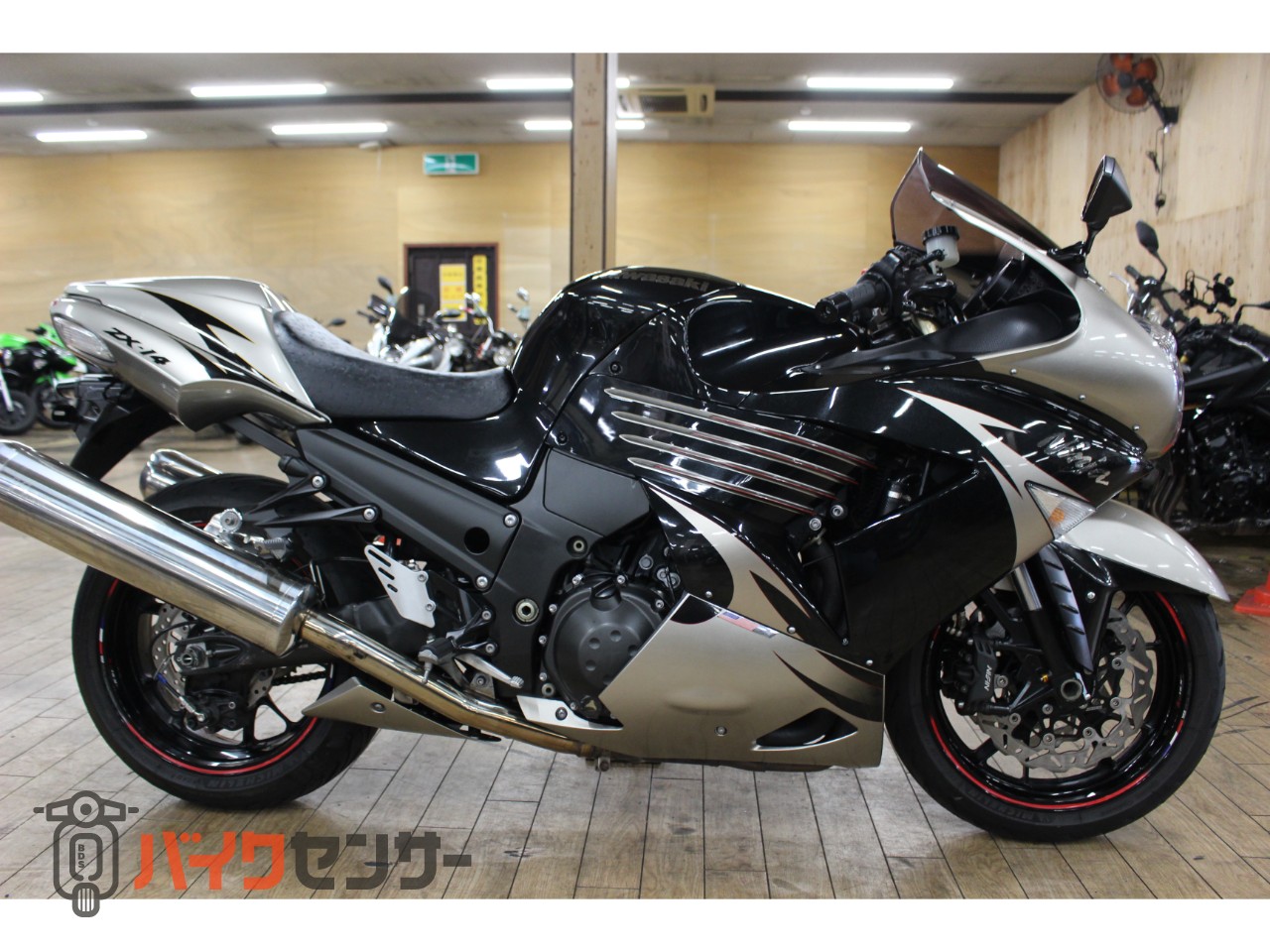カワサキ 大阪～整備済み Ninja ZX-14 車検2年付きお乗り出し 全国