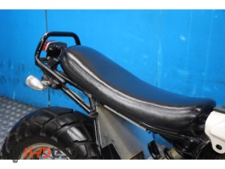 TW225E　ＤＧ０９Ｊモデル　スカチューン　オイルクーラー　カスタムマフラー[img17]