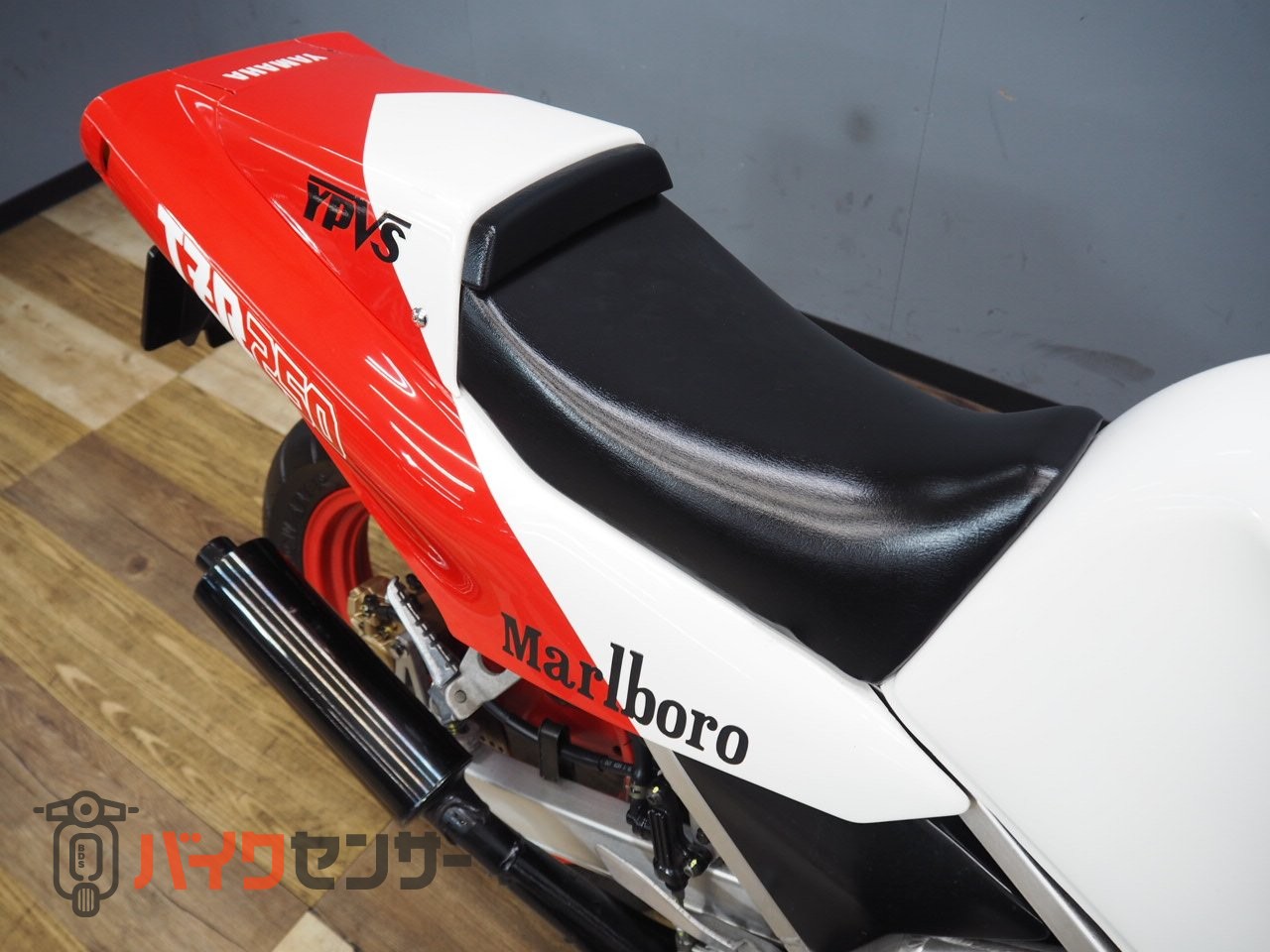 ヤマハ TZR250 2AW マルボロ特別仕様車 シングルシートカウル装備