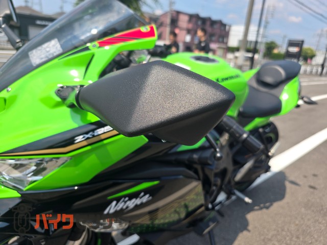 Ninja ZX-25R SE トリックスターマフラー エンジンスライダー ETC2.0