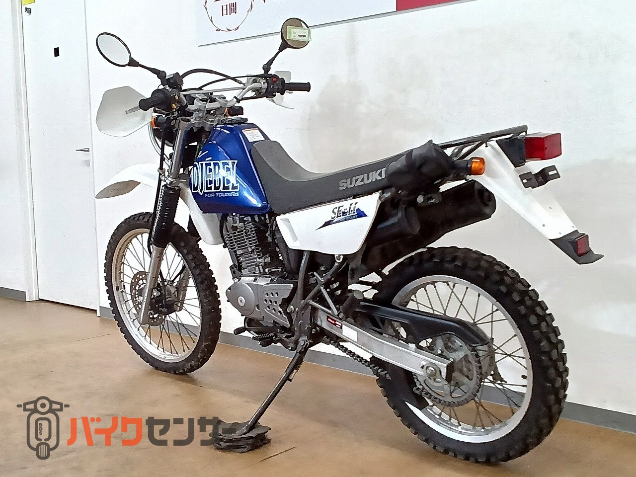 スズキ DJEBEL 200（ジェベル200）／SH42A型／キャブレターモデル