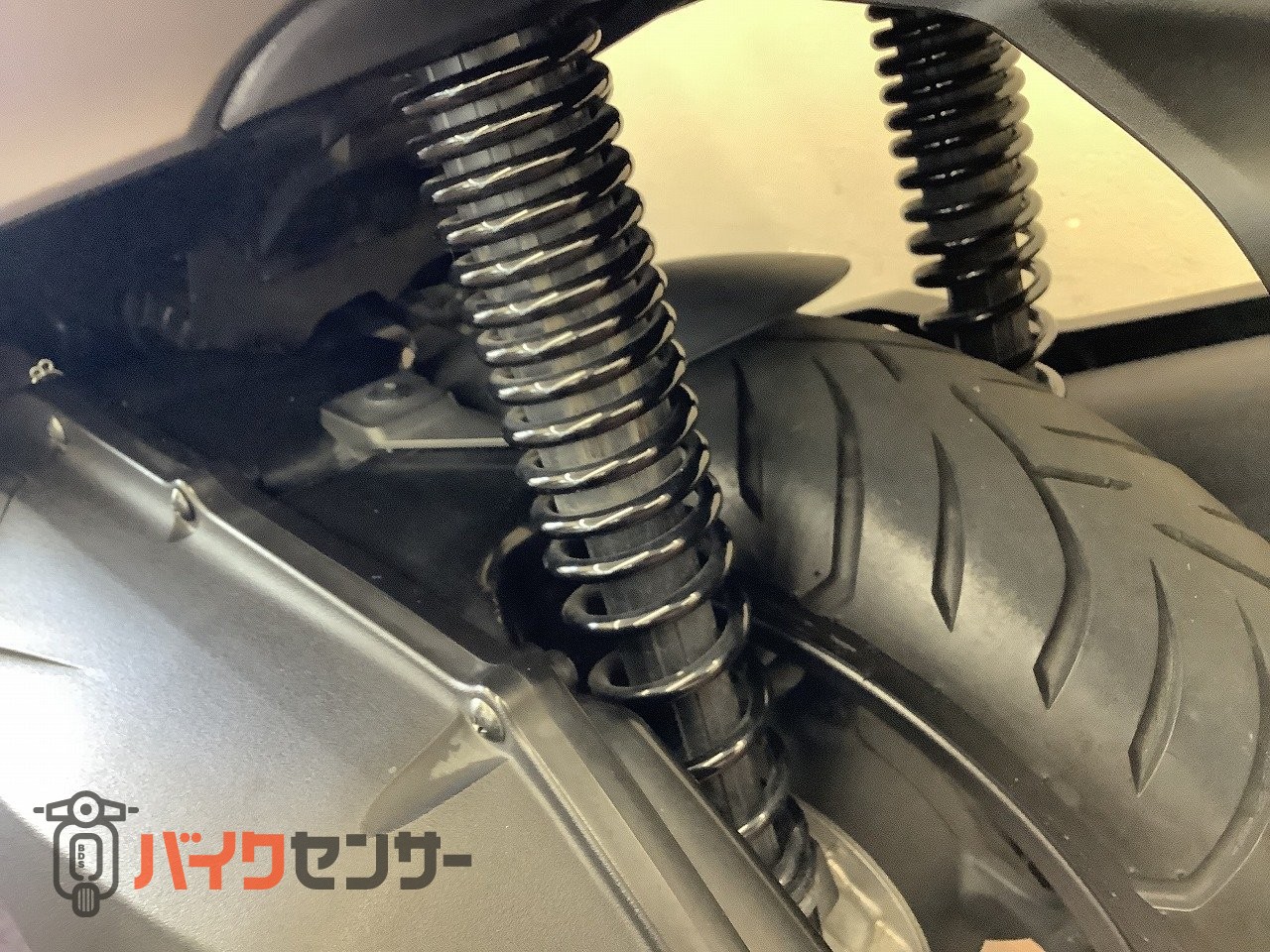 9f224ada-0506-4e44-94e4-
