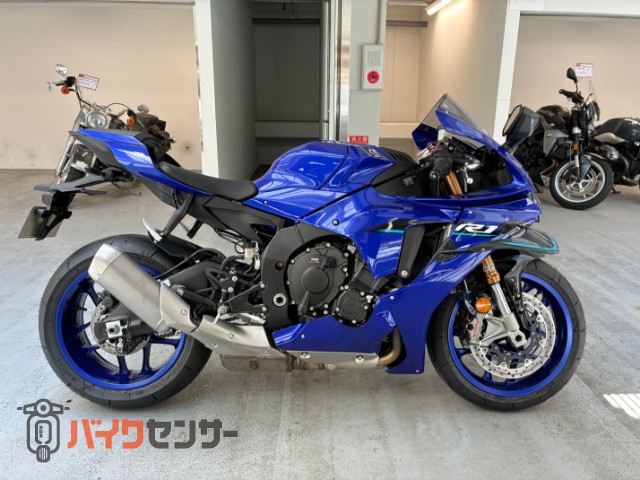 YZF-R1 - YAMAHA | CHAMPION 76 | チャンピオン 76