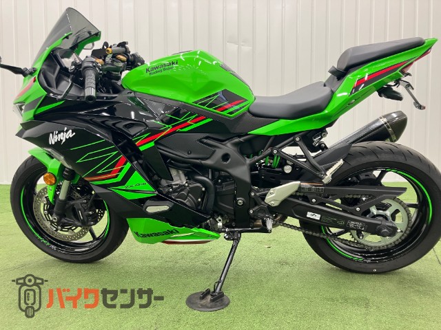 NINJA ZX-4RR - KAWASAKI | CHAMPION 76 | チャンピオン 76