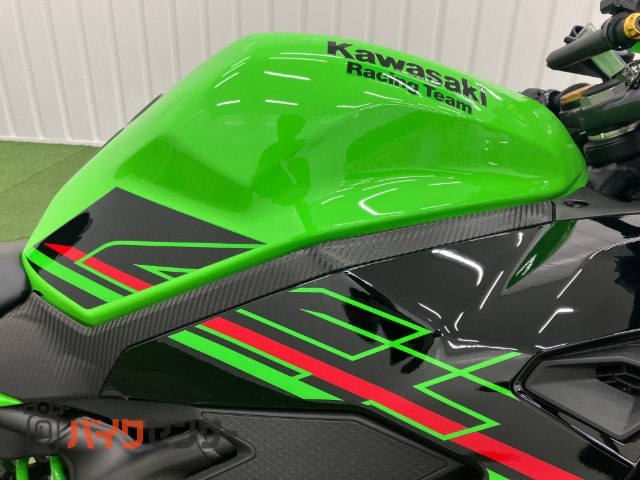 NINJA ZX-4RR - KAWASAKI | CHAMPION 76 | チャンピオン 76