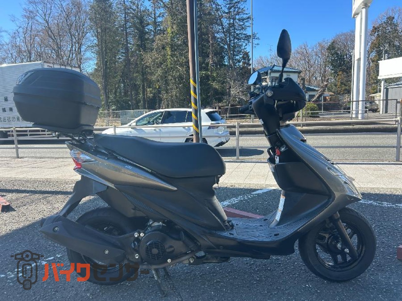 スズキ アドレスV125Sリミテッド 2013年式 ナックルガード、グリップ 
