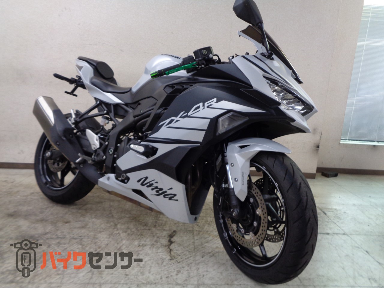 カワサキ Ninja ZX-4R SE ワンオーナー車 フェンダーレス 純正