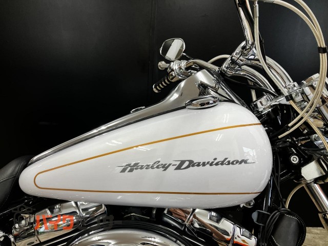 FXSTD ソフテイルデュース - Harley-Davidson | CHAMPION 76