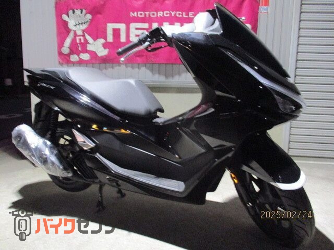 ホンダ PCX125 低燃費・スタイル・運動性能を兼ね備えた新型PCX125が ホンダ PCX125 低燃費・スタイル・運動性能を兼ね備えた新型PCX125が