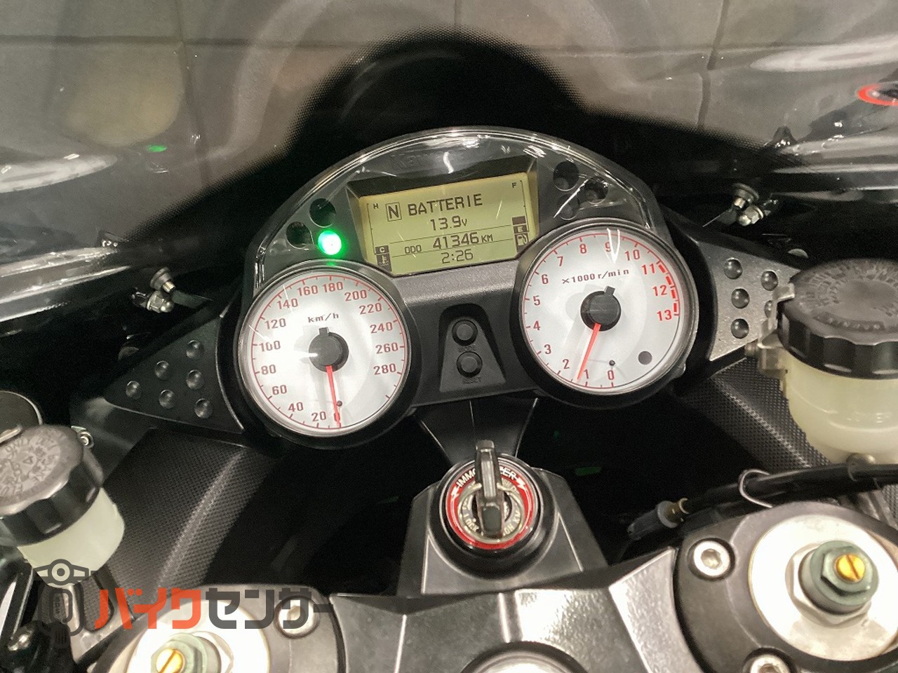 カワサキ ZZ-R1400 乗出整備済・車検残(R10年7月迄)・ストライカー製
