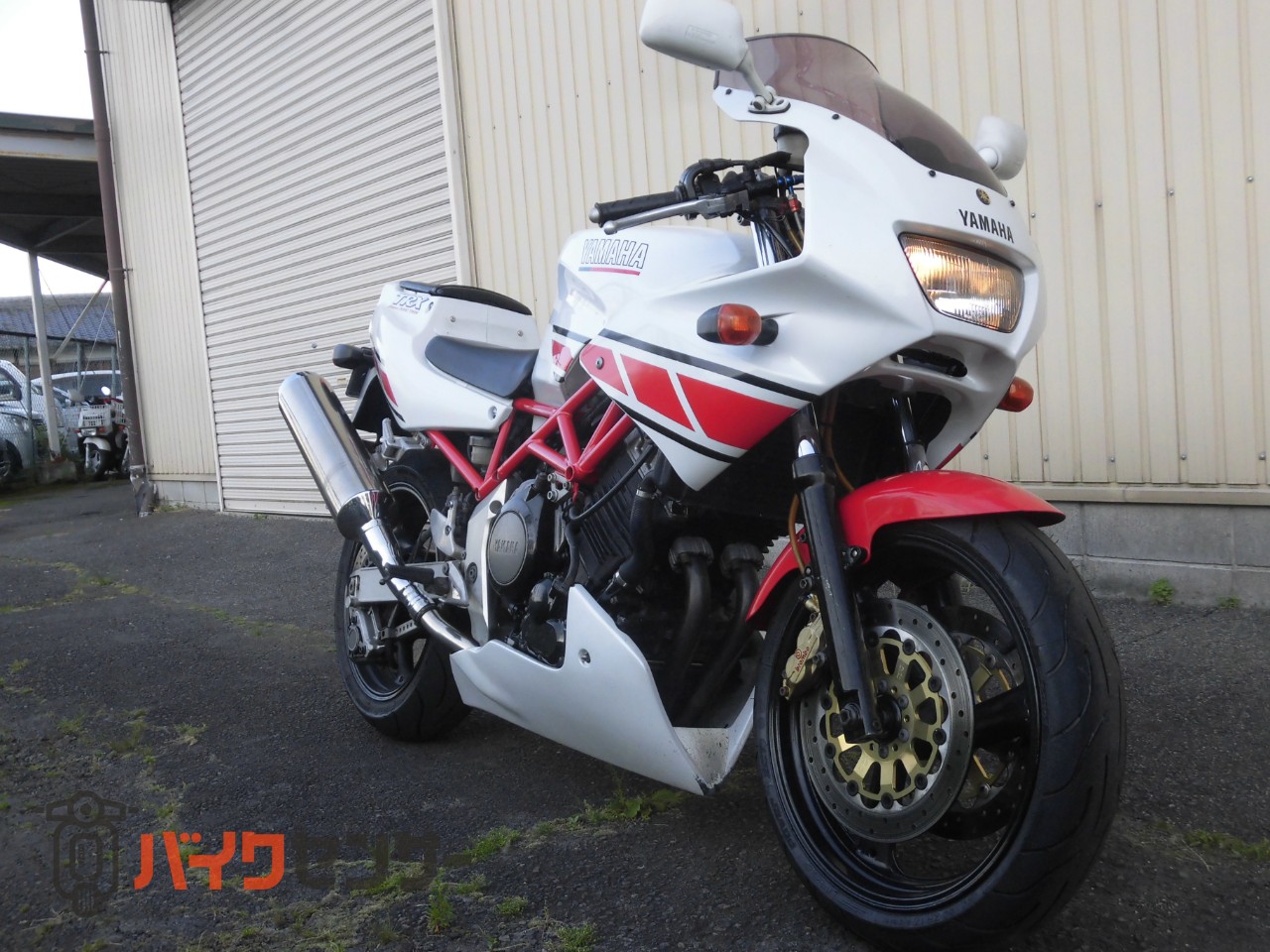 ヤマハTRX850アンダーカウル（クレバーウルフ製） ヤマハ TRX850ストロボライン、クレバーウルフ製アンダーカウル、MRA