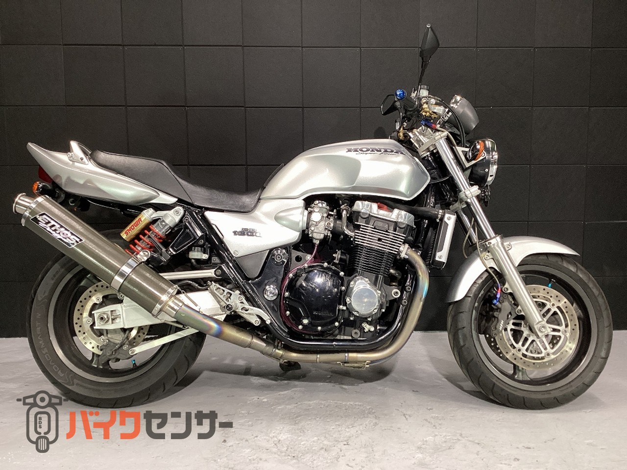 ホンダ CB1300SF 乗出し整備済・ETC付・ニッシン製ラジポン・バック ホンダ CB1300SF 乗出し整備済・ETC付・ニッシン製ラジポン・バック
