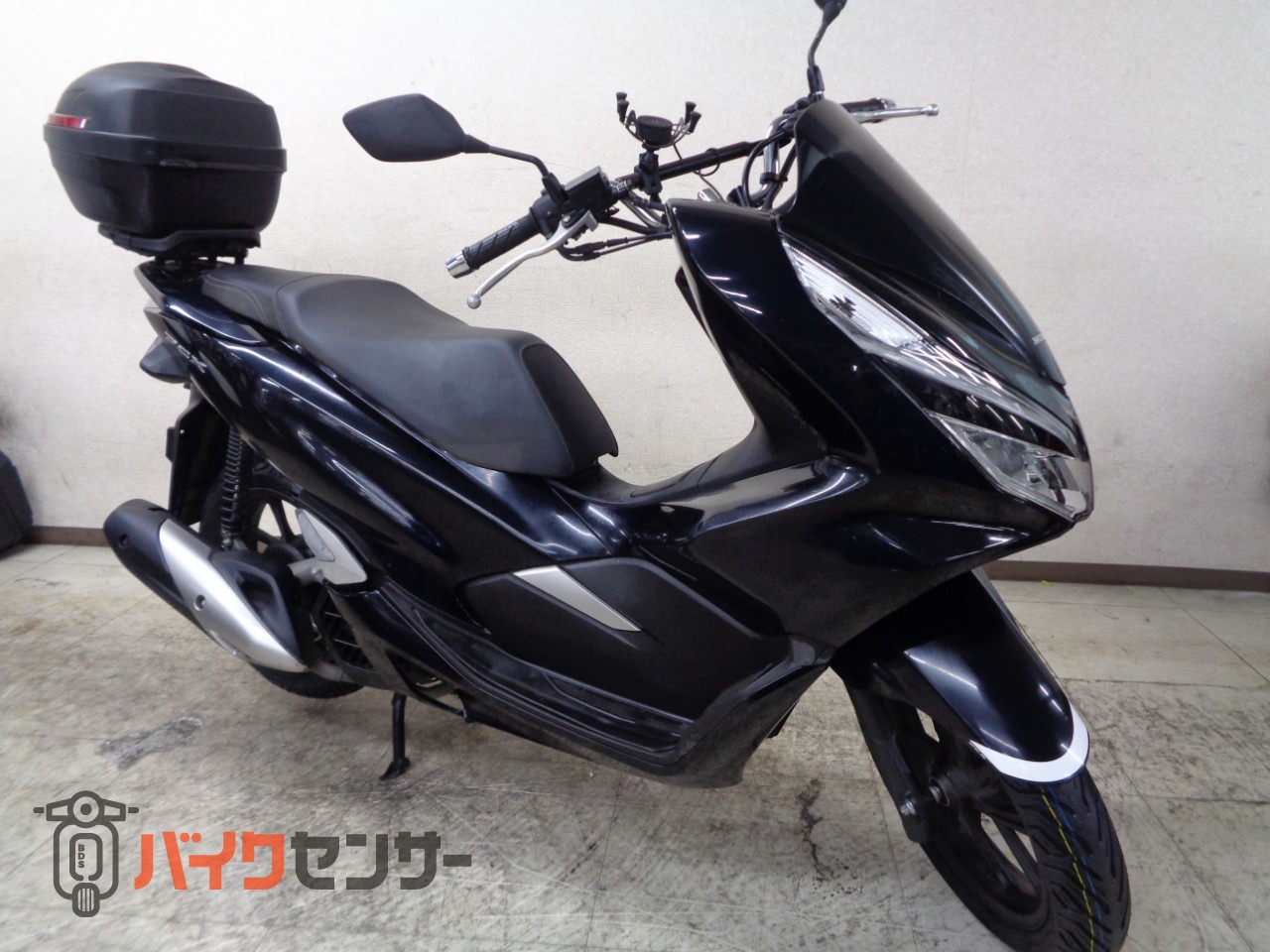 ★HONDA PCX125「スマートキーJF81」走行2.7万km台 スライドキャリア付BOX Qi充電ホルダー★東京/大田区【下取OK】 ホンダ PCX125 JF81 リアボックス 前後タイヤ新品 スマートキー