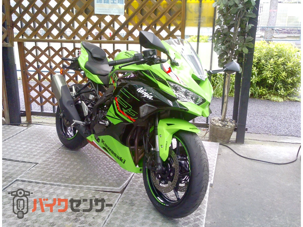 カワサキ NINJA ZX-4RR ETC2．0 トリックスタースライダー
