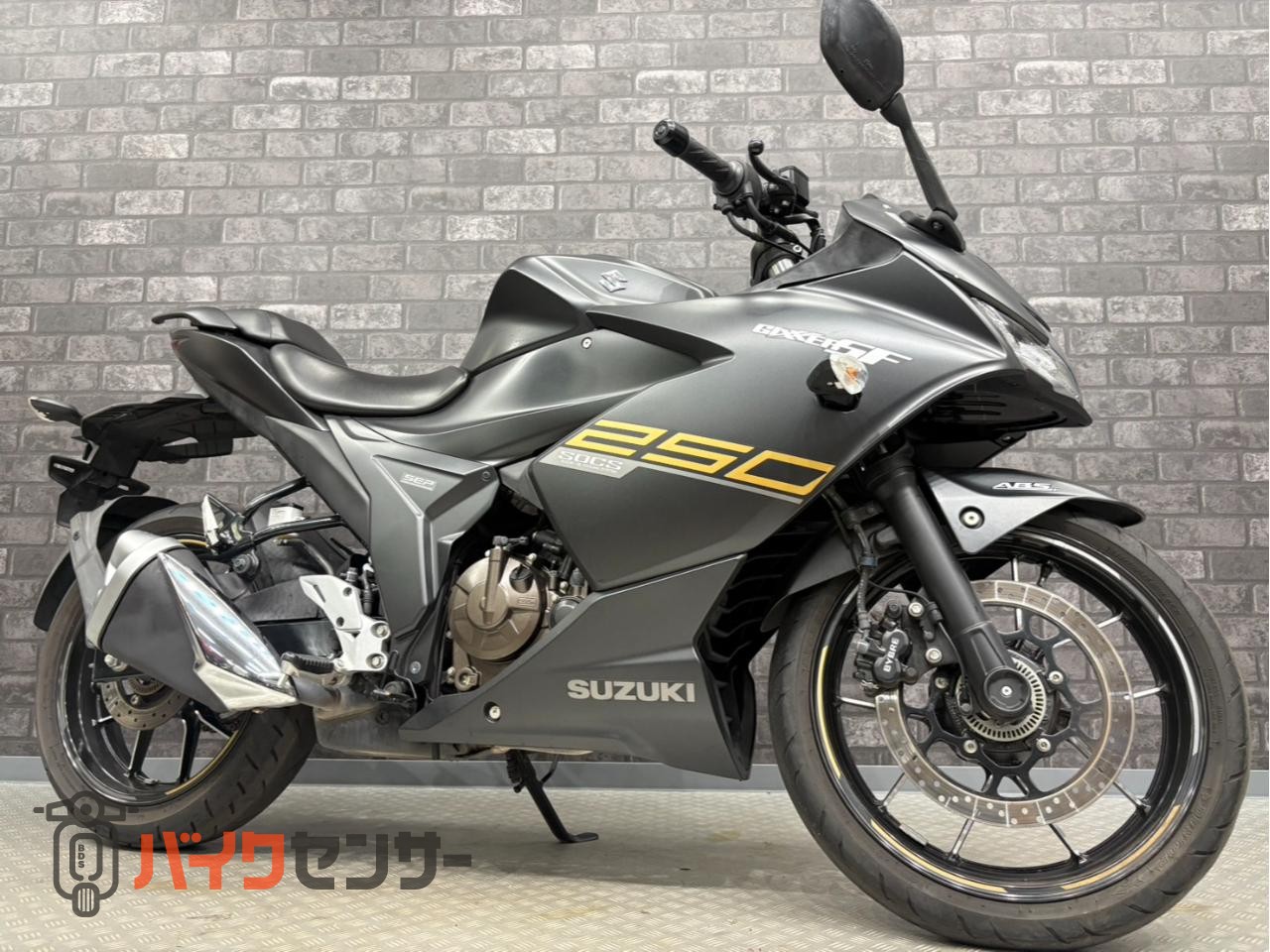 スズキ GIXXER SF250 ABS LEDライト B674010| BDSバイクセンサー