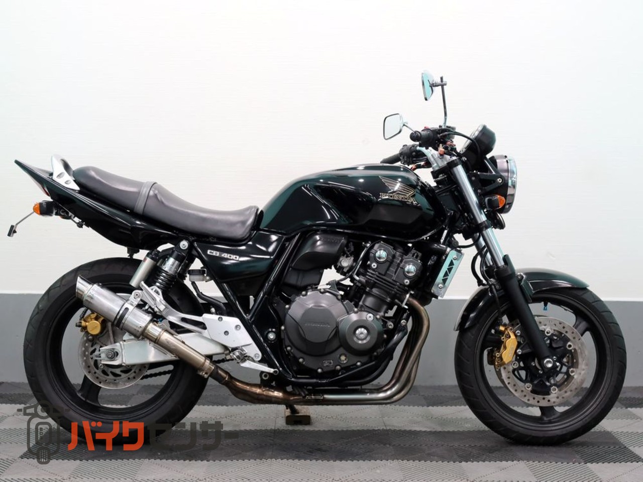 ホンダ CB400 SUPER FOUR VTEC REVO スリップオンマフラー装着済み