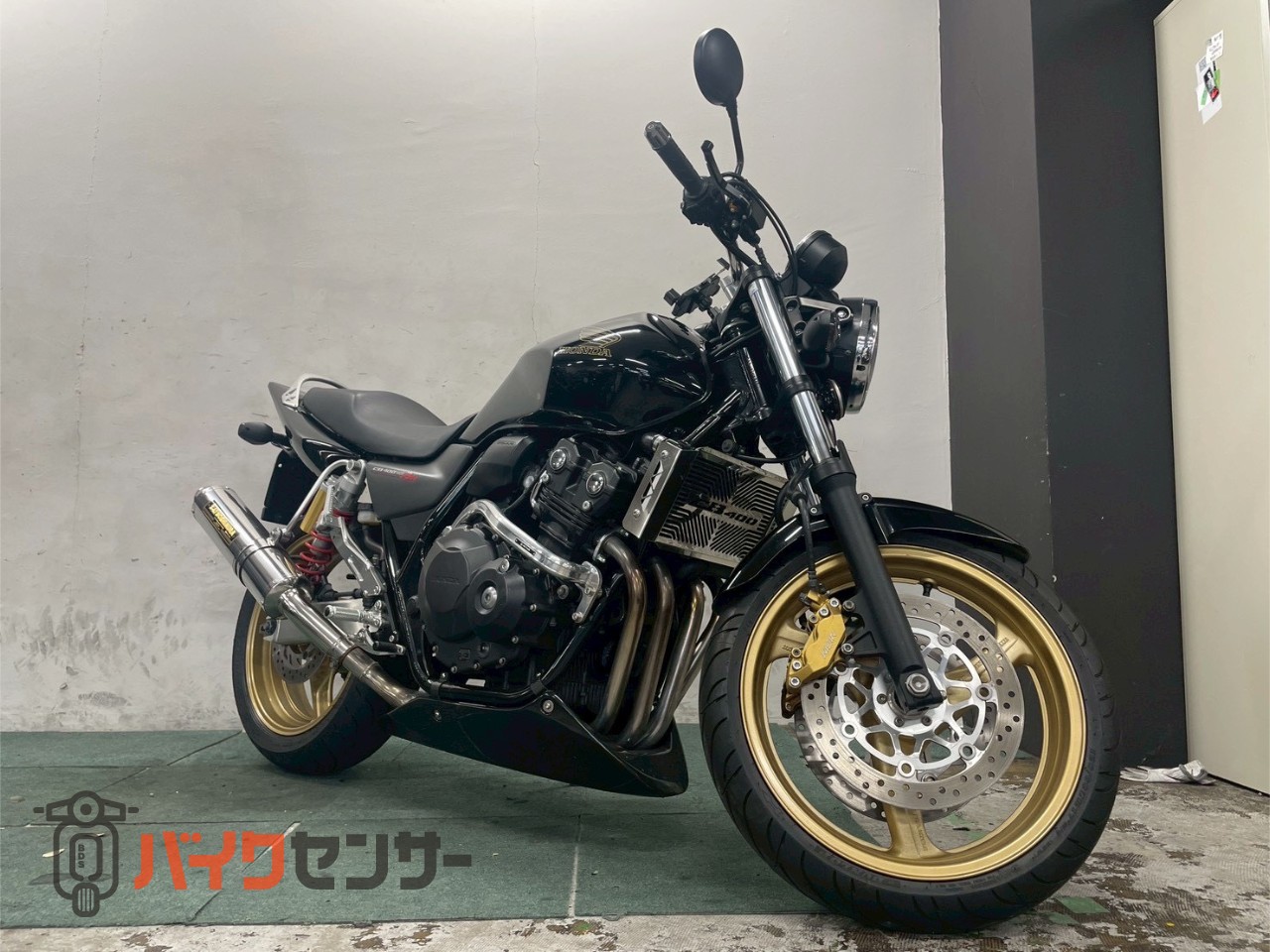ホンダ CB400 SUPER FOUR VTEC REVO 2011年モデル ETC ヨシムラ