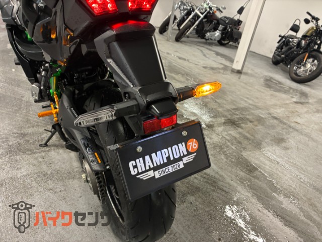 Ninja H2 SX SE ＋ 社外マフラー ステップ トリックスターラジエーター